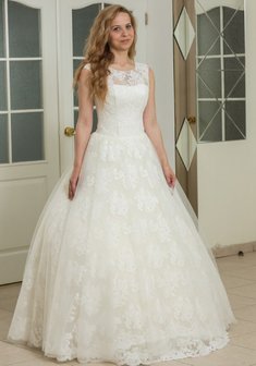 Свадебное платье Ф53070. С пышной юбкой, длинное без шлейфа.