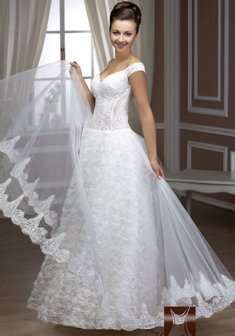 Свадебное платье Ф53078. А-силуэт, длинное без шлейфа.